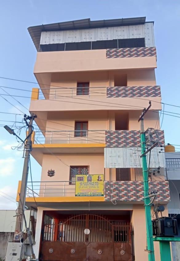 Tiruvannāmalai Sri Vasavi Home Stay מראה חיצוני תמונה